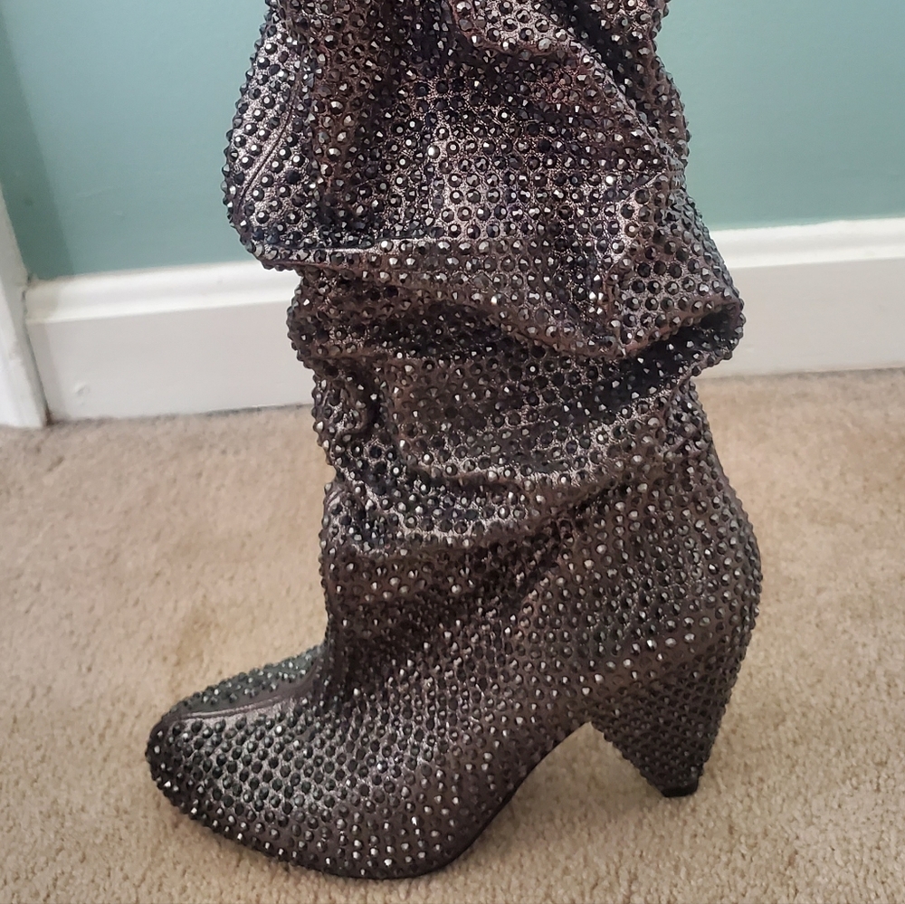 Women's boots